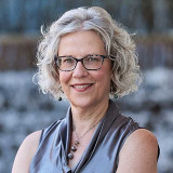Barbara Szombatfalvy Photo